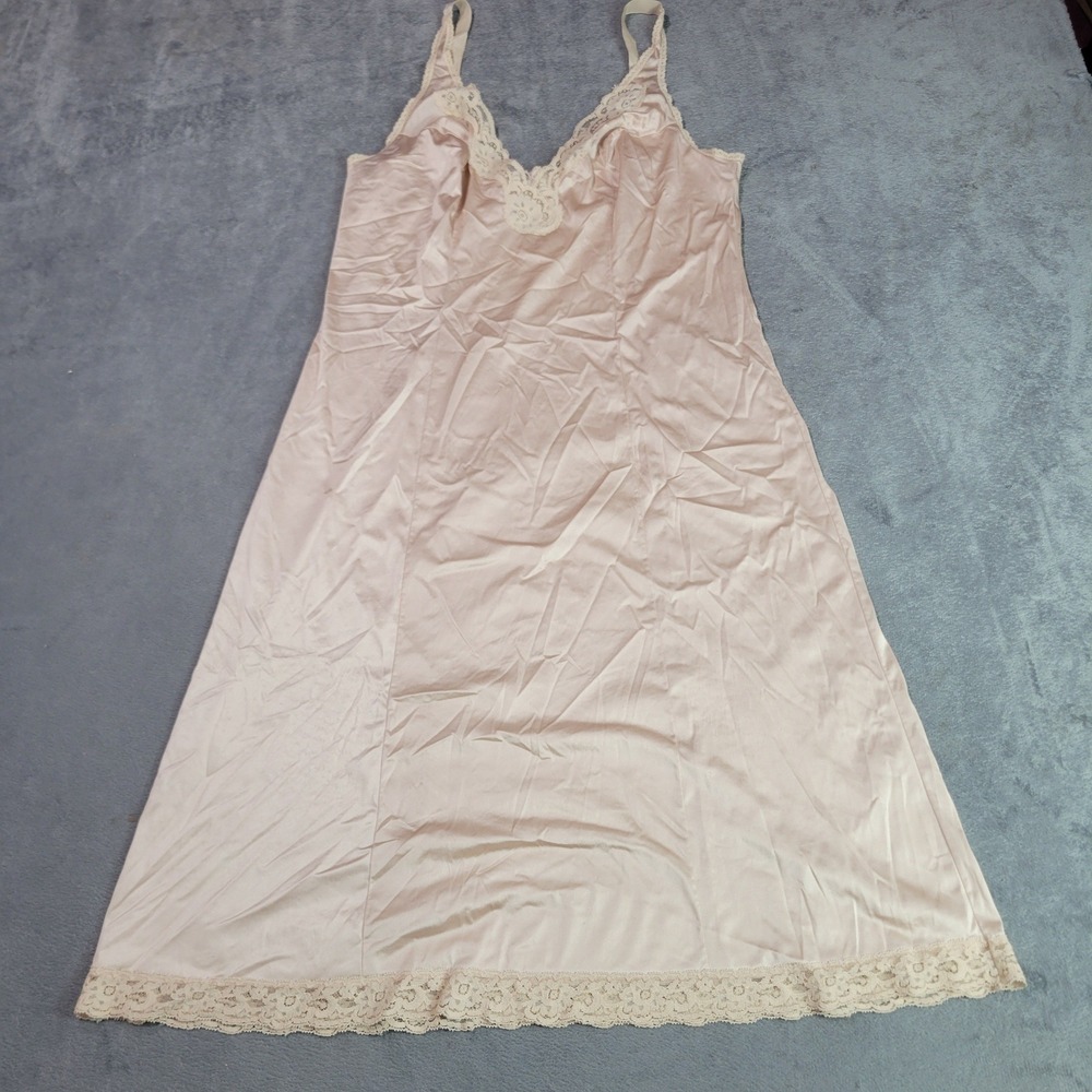 Vassarette Full Slip Women 36L Beige Quintessence Lace Trim Vintage Antron Nylon